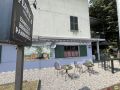 Perry's Wine Pub